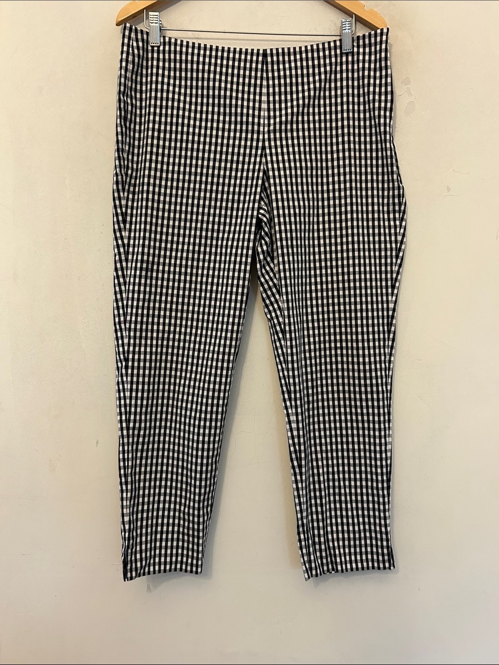 Brooks Brothers Black & White Gingham Ankle Pants Natalie fit Size 12 EUC